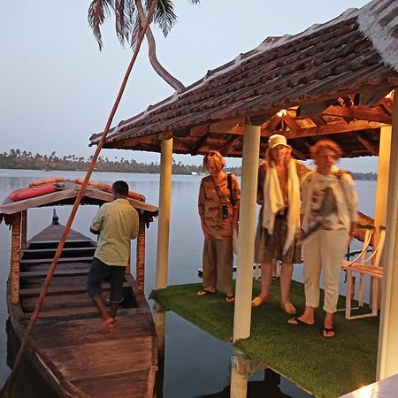 Sagar Beach Villas Home Stay チェライ・ビーチ エクステリア 写真